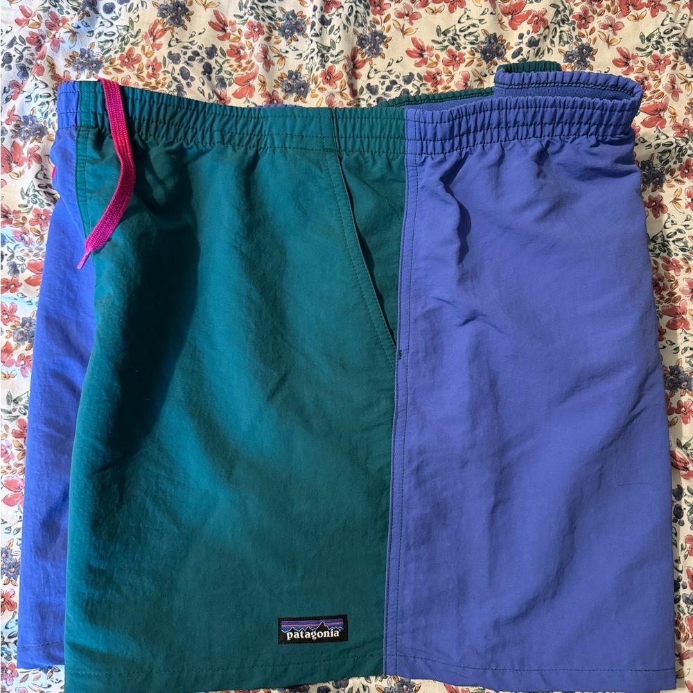 Woman’s Summer Patagonia Baggie Shorts In Retro Colors Size XL - Picture 3 of 5